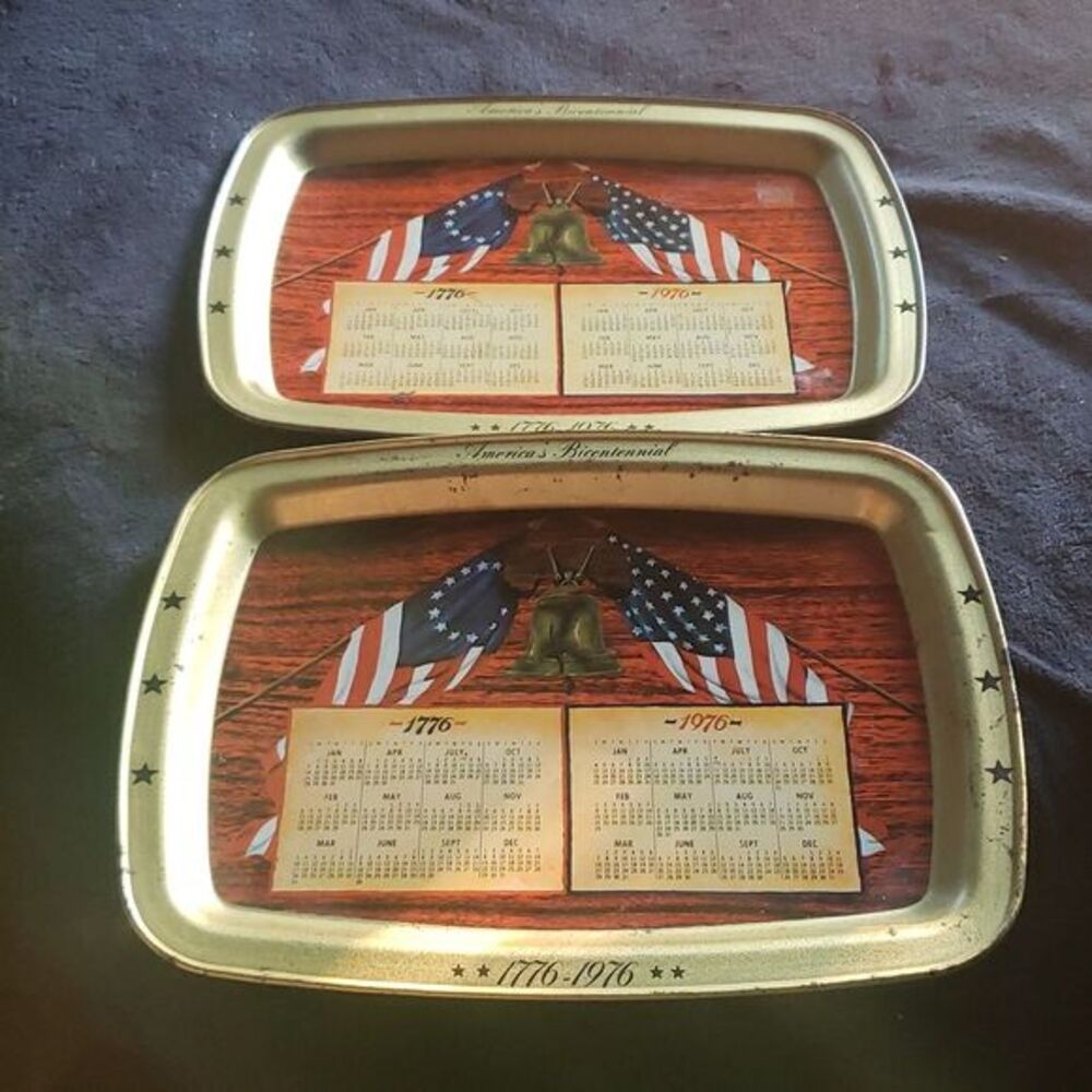 Two Vintage Bicentennial Trays 1776-1976 Commemorative Americana US Bar Decor